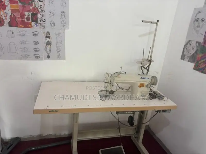 Jack JUK-5500 Industrial Single Needle Sewing Machine