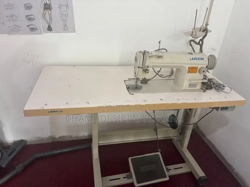 Jack JUK-5500 Industrial Single Needle Sewing Machine