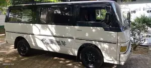 Nissan Caravan 1986