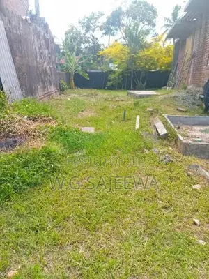 Land for Sale in Kandana