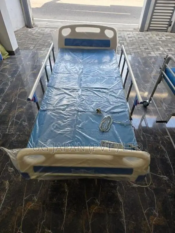 PATIENT HOSPITAL BED THREE FUNCTION WITH FOLDABLE MATTRESS