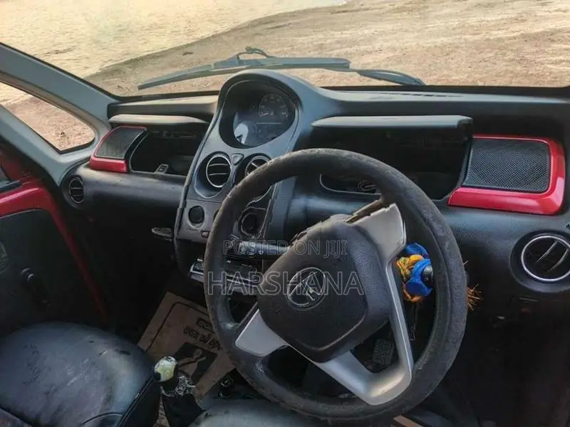 Tata Nano XM 2016
