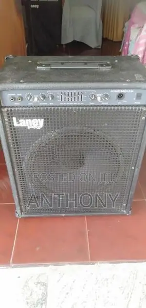 LANEY HCM 160B