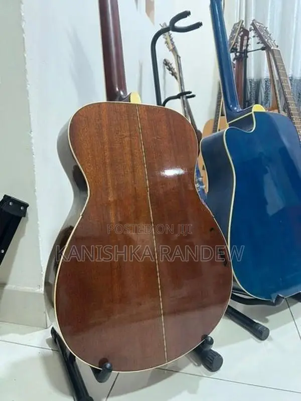 Yamaha Japan Guitar