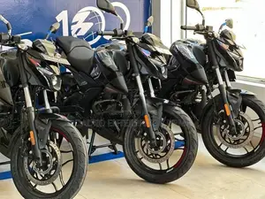 Bajaj Pulsar N160 2026