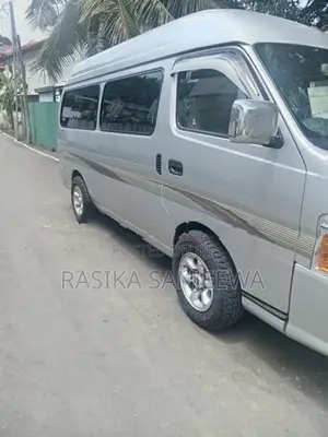 Nissan Caravan E25 2012
