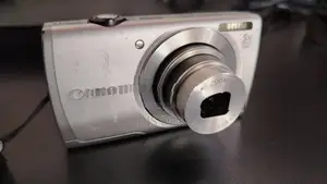Canon Powershot A2600
