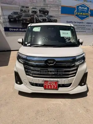 Toyota Roomy Custom GT 2024