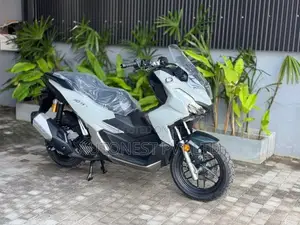 Honda ADV 160 2026