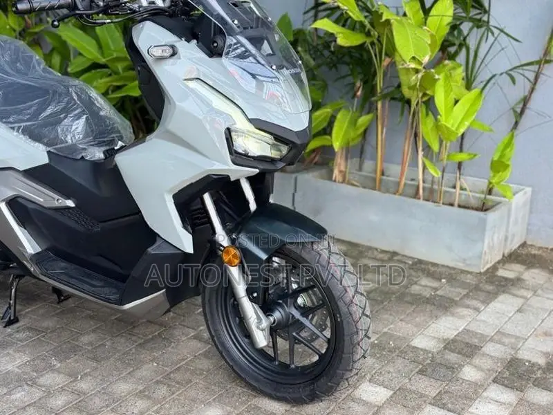 Honda ADV 160 2026
