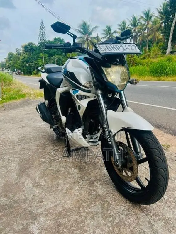 Yamaha FZs V2 2018