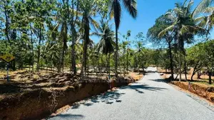 කහතුඩුව වටිනා ඉඩම්