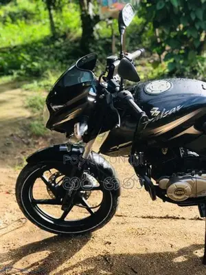 Bajaj Pulsar 180 2016