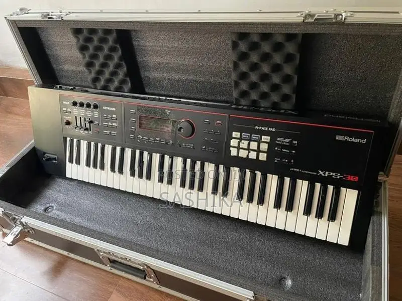Roland XPS 30