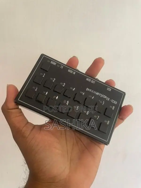 Roland XPS 30