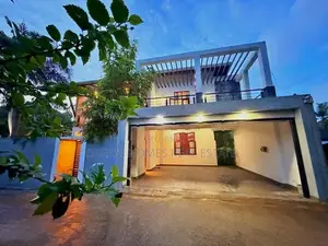 Super Luxury House for Sale – Talawatugoda