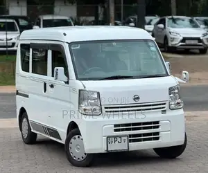 Nissan Clipper 2018