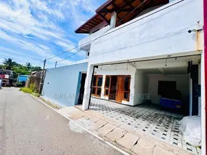 Brand New Luxury 3-Storey House for Sale – Prime Location