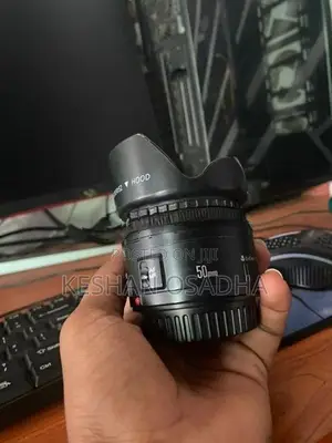 Canon 50 Mm 1.4 Len