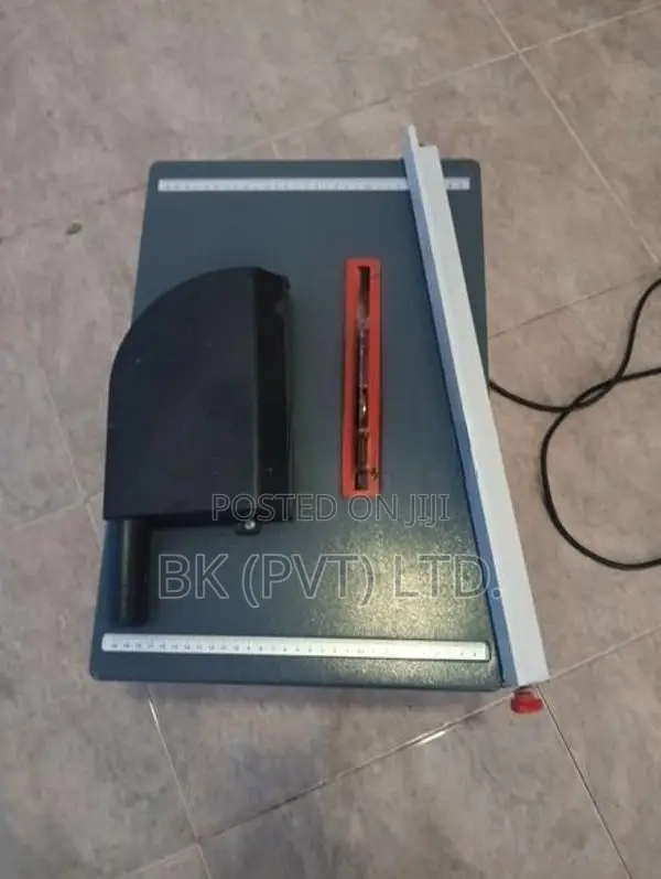 Table Saw Machine
