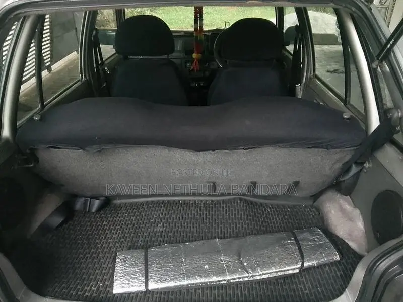 Maruti Suzuki 800 2006
