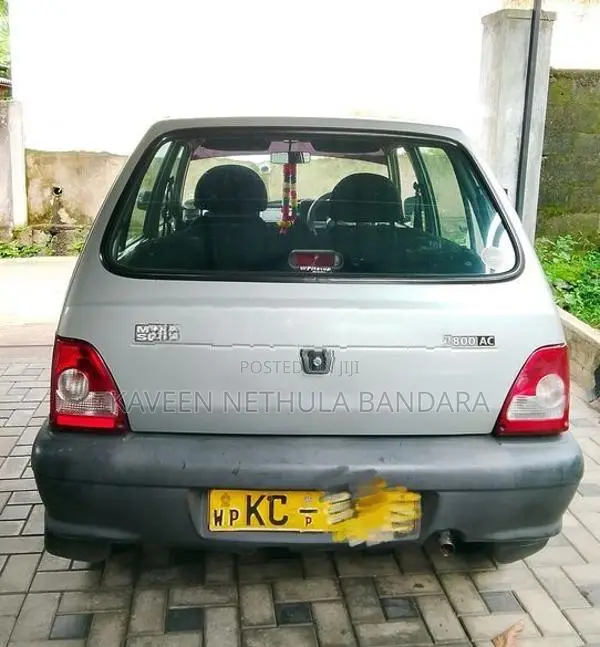Maruti Suzuki 800 2006