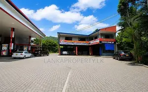 Running Atomobile Serice Center for Sale in Avissawella Road, Dehiovit