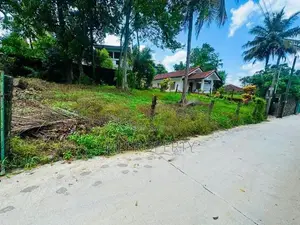 ( YS-1014 ) Valuable Residential Bare Land Sale in Kottawa Makumbura