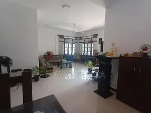 Rathmalana Erbert lane ground floor complete house for sale .