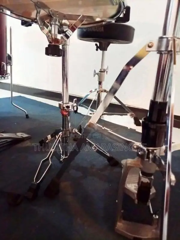 Yamaha Rydeen Drum Set