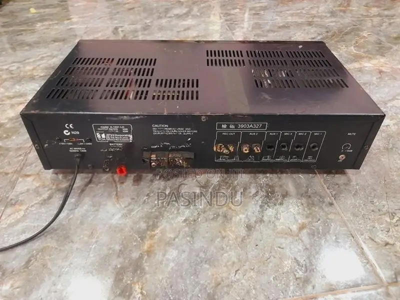 TOA PA Amplifier
