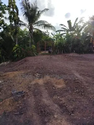 Land in Gampaha Town Plot 04