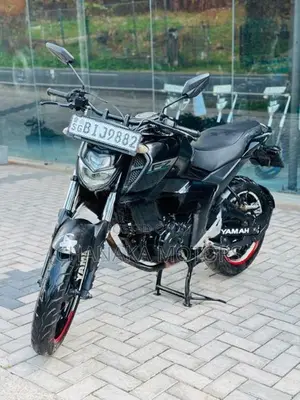 Yamaha FZ V3 Black Shine 2019