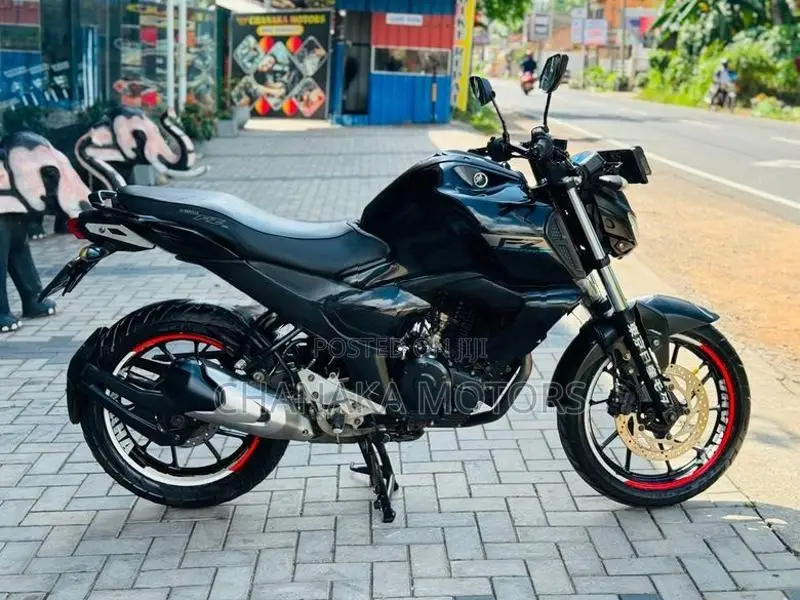 Yamaha FZ V3 Black Shine 2019