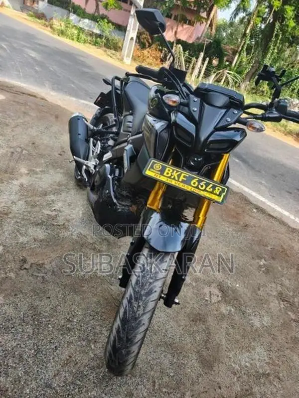 Yamaha MT 15 Black 2025
