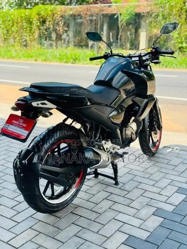 Yamaha FZ V3 Black Shine 2019