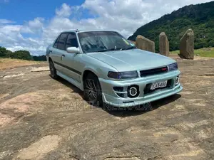 Mazda 3 1990