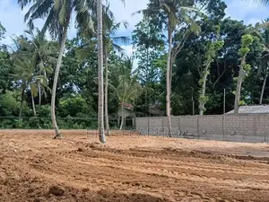 Beach Front Land Plot for Sale Midigama