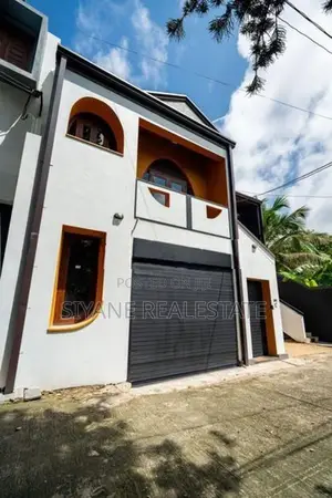 Architect-Designed Luxury House for Sale in Kohuwela