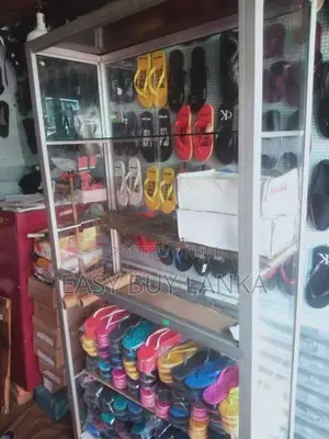 Display Cabinet