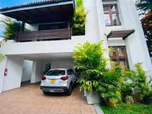 Nawala Araliya Garden super Luxury modern house sale