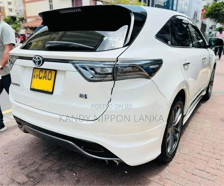Toyota Harrier Premium Hybrid 2014