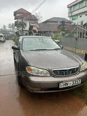 Nissan Cefiro 2000
