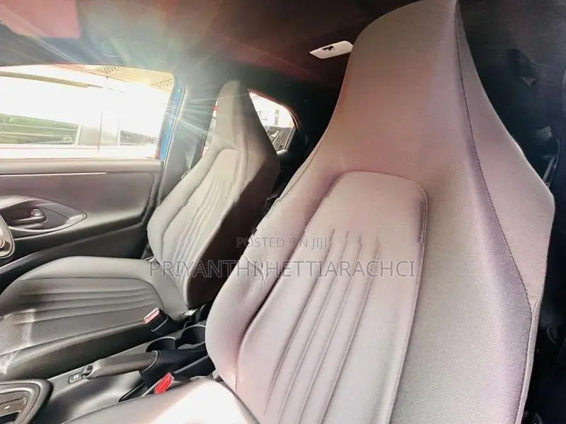 Toyota Yaris 2023