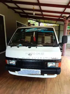 Nissan Vanette 1984