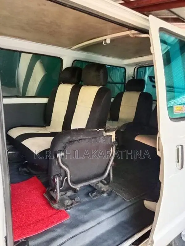 Nissan Vanette 1984