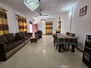 Modern House for Sale in Mount Lavinia – Huludagoda Lane