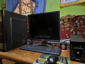 Desktop computer