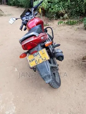 Bajaj Pulsar 180 2007