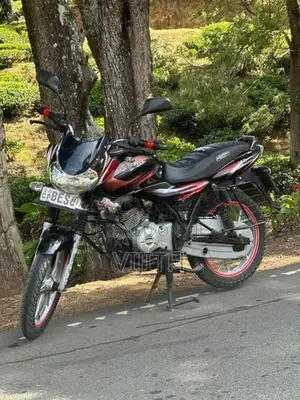 Bajaj Discover 125 2016
